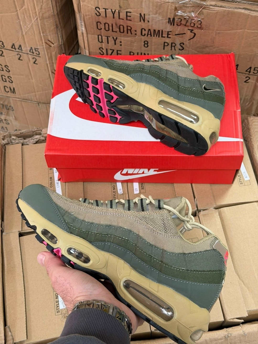 nike air max 95 premium,nike air max 95 se,кроссовки nike air max 95,nike air max 95,nike air max 95 essential