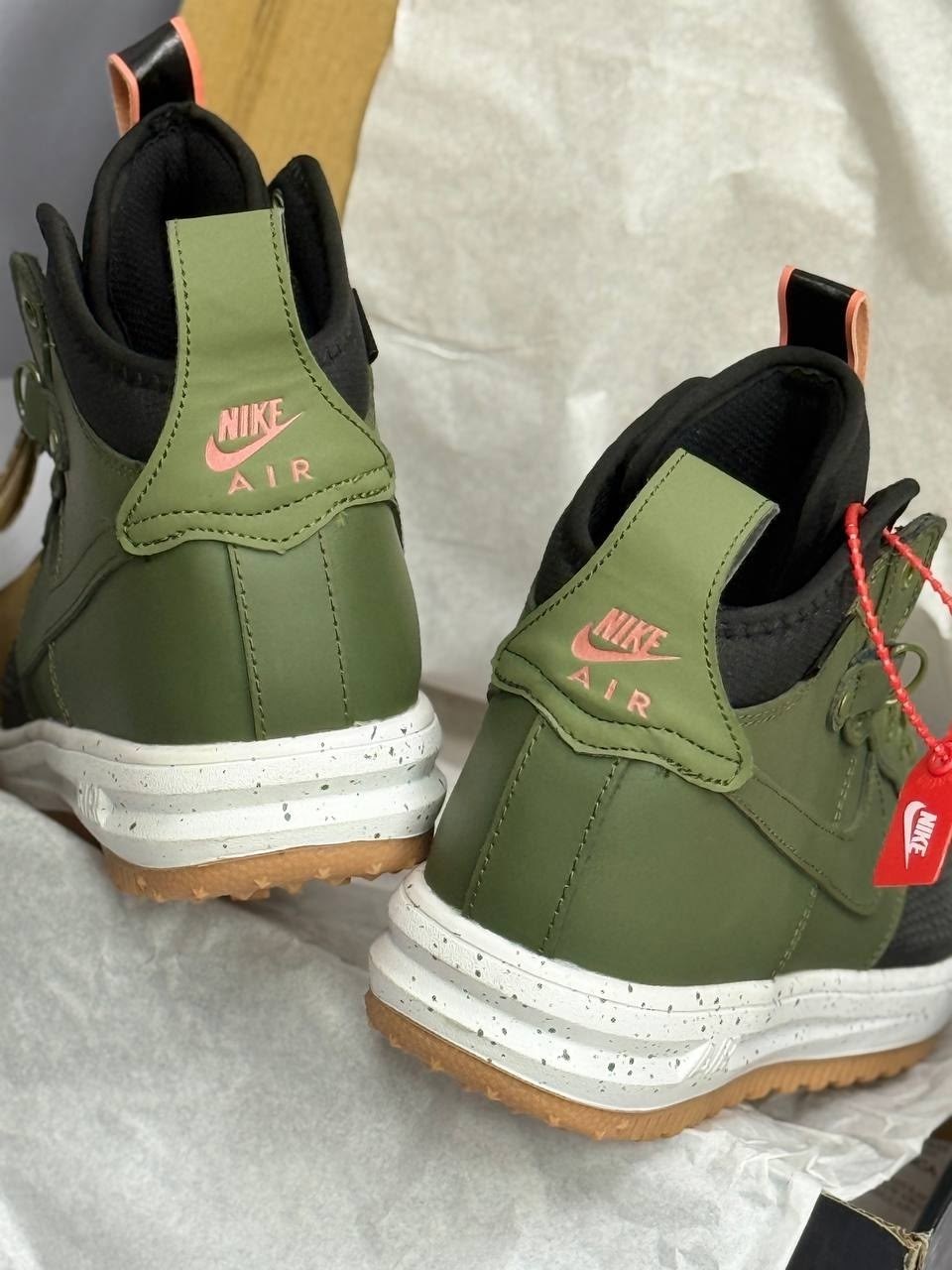 кроссовки nike lunar force 1 duckboot,nike lunar force 1 duckboot,кроссовки nike air force 1 lunar duckboot green зимние с мехом,кроссовки nike lunar force 1,nike air force 1 lunar duckboot