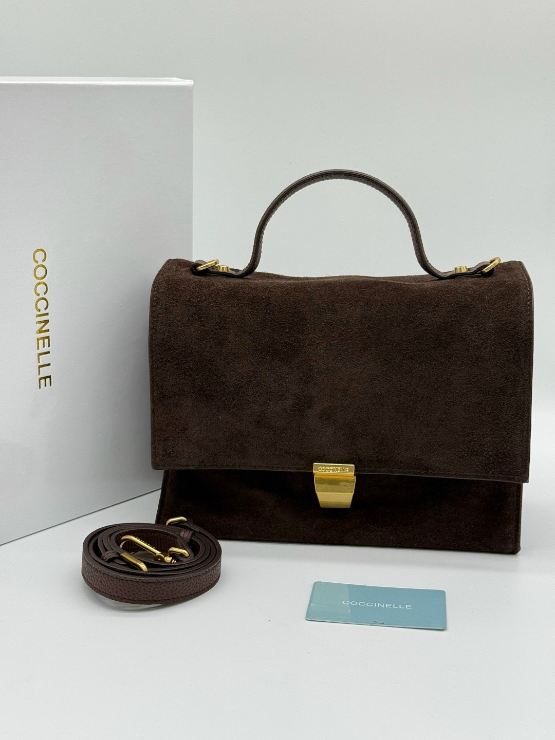 coccinelle сумка,сумка coccinelle натуральная замша,coccinelle arlettis suede,замшевая сумка,сумка женская coccinelle