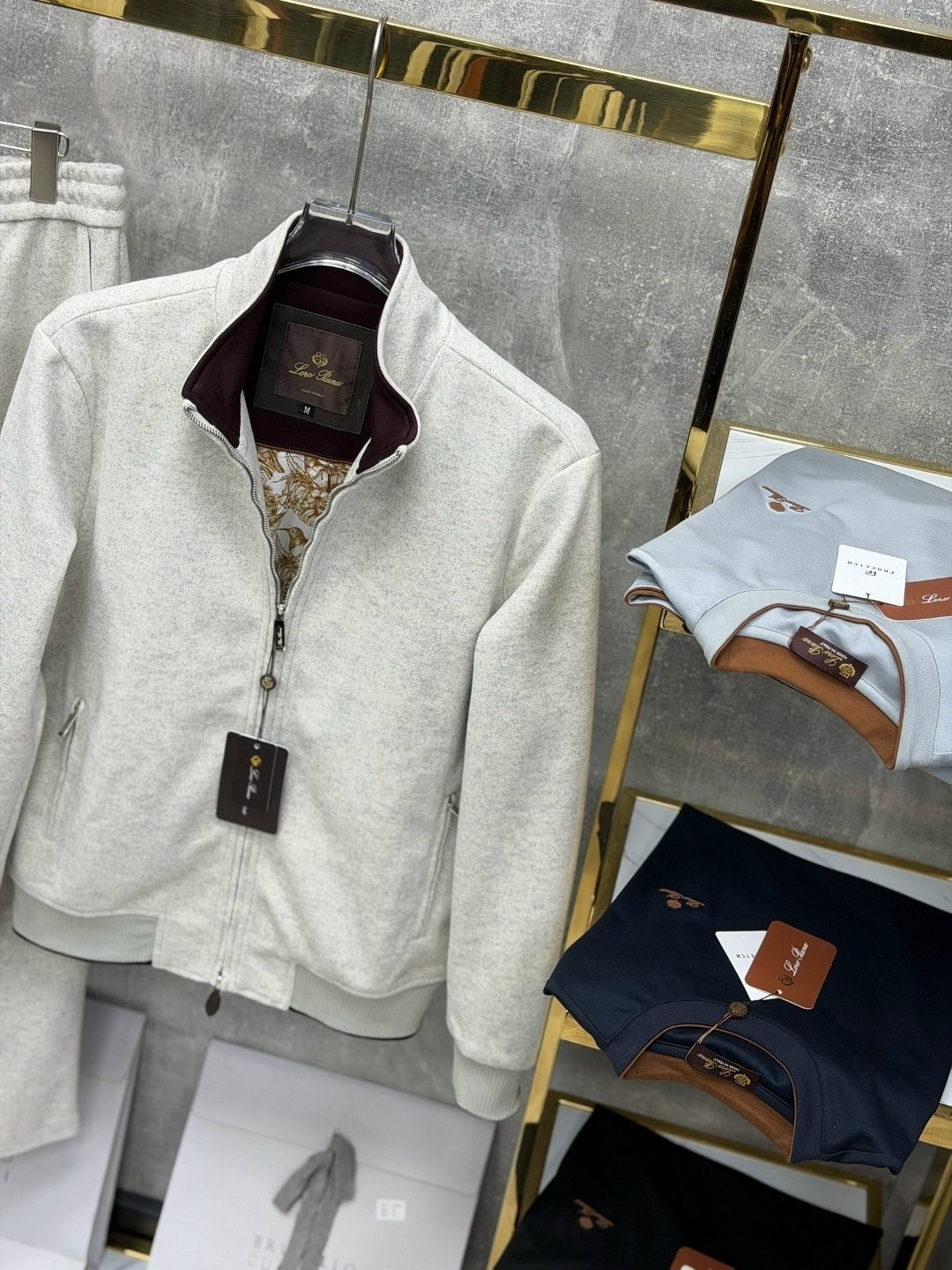 спортивный костюм loro piana,костюм спортивный brunello cucinelli,спортивный костюм stefano ricci,костюм loro piana,мужской спортивный костюм