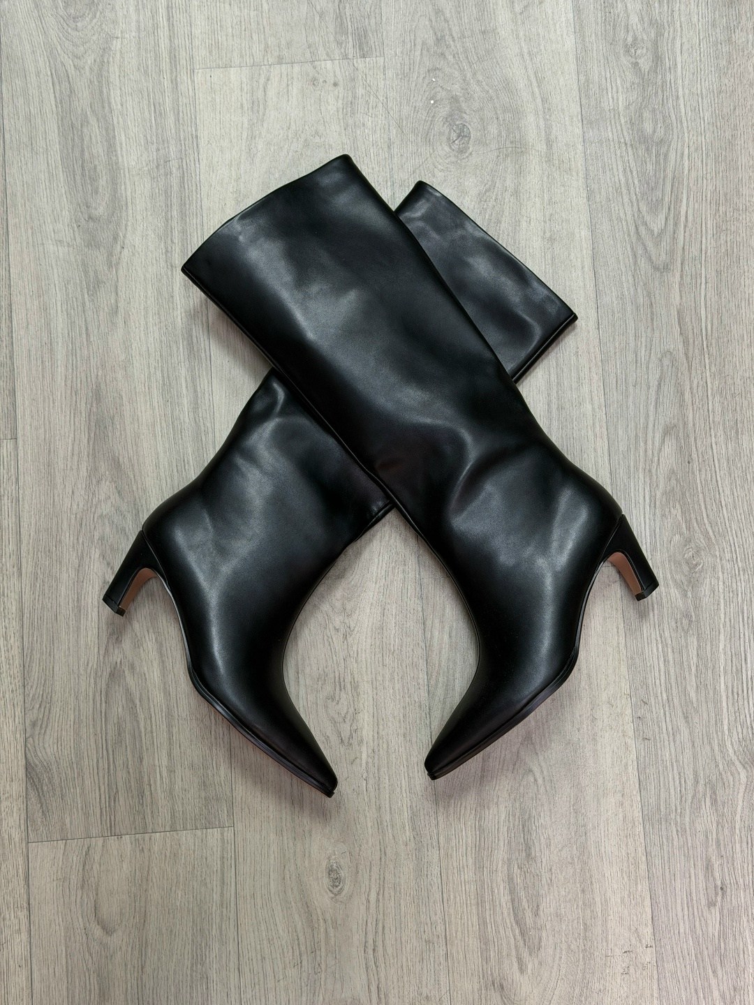сапоги демисезонные натуральная кожа на шпильке magic heels,сапоги,женские сапоги,сапоги демисезонные натуральная кожа на шпильке,сапоги трубы на каблуке