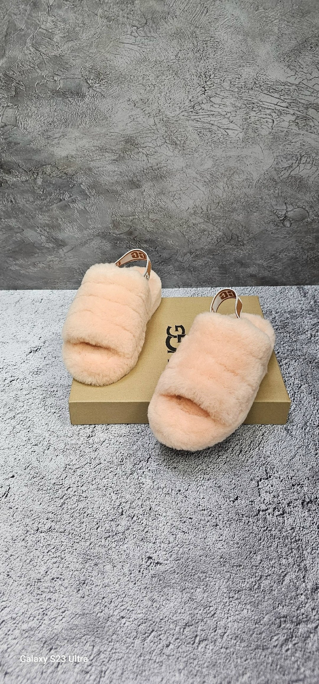 меховые тапочки,,домашние тапочки меховые,пушистые тапочки,тапочки модные