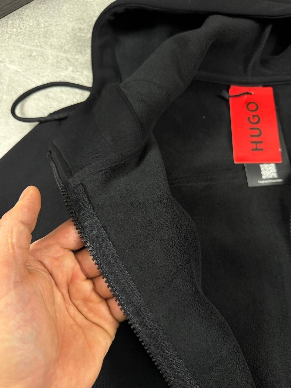 спортивный костюм hugo boss,спортивный костюм hugo,мужской спортивный костюм,спортивный костюм