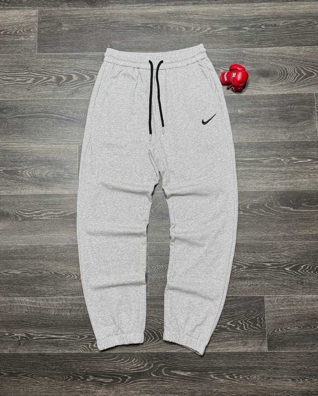 спортивные штаны nike,спортивные штаны nike мужские,спортивные штаны,спортивные брюки,брюки спортивные nike
