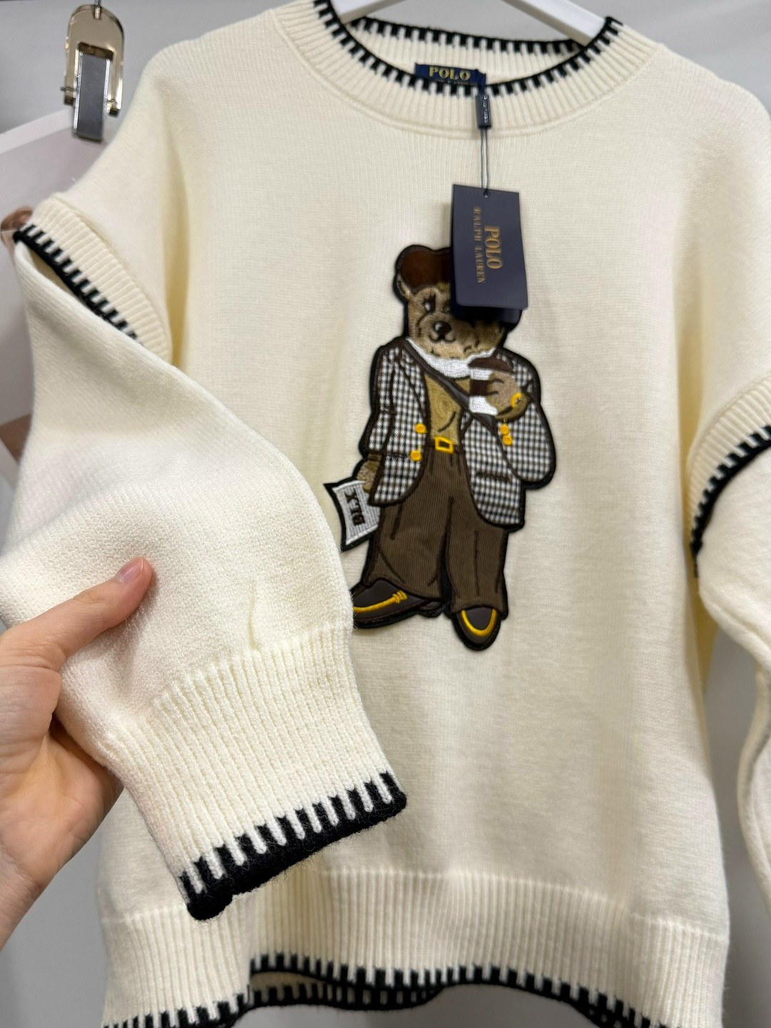 свитер ralph lauren,женский свитер ralph lauren,свитер ralph lauren bear white sweater,polo ralph lauren bear sweater,polo ralph lauren womens bear teddy white jumper sweater