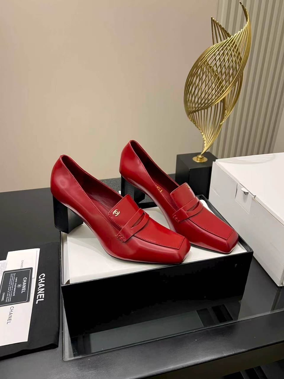 ,лоферы chanel,лоферы диор,лоферы шанель красные,кожаные лоферы