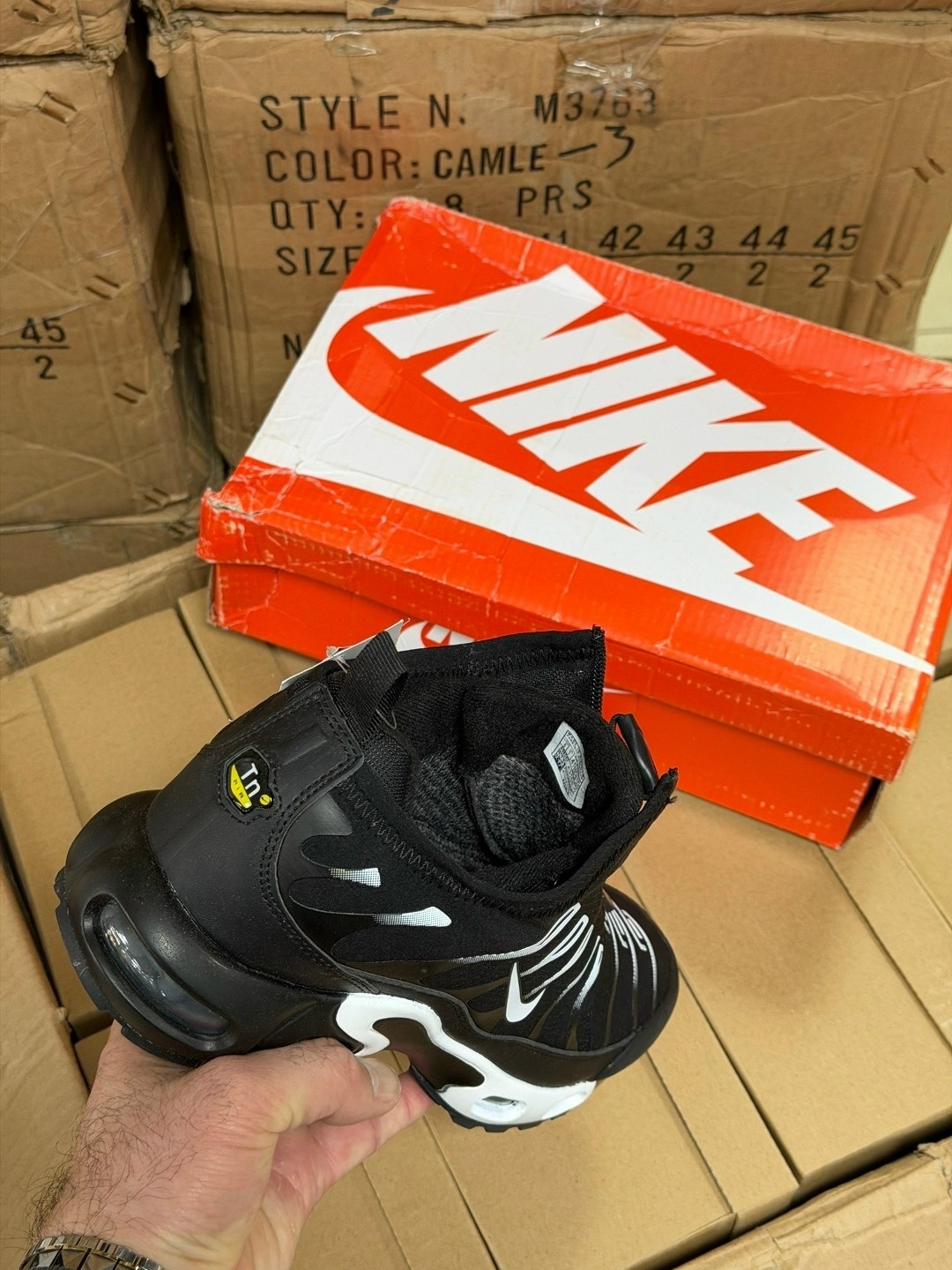 кроссовки nike air max plus tn,мужские кроссовки nike air max tn plus,кроссовки nike air max plus,nike air max plus tn,кроссовки