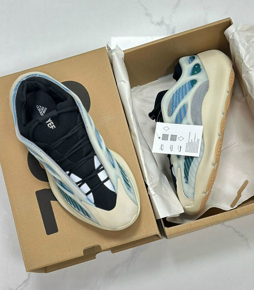 кроссовки adidas yeezy boost 700 v3,adidas yeezy boost 700 v 3,кроссовки adidas yeezy boost 700 v3 цвет белый,adidas yeezy boost 700,кроссовки adidas yeezy boost 700