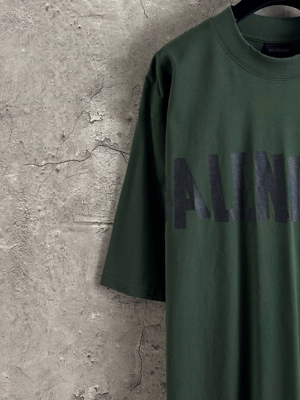 футболка баленсиага зеленая,balenciaga distressed,balenciaga t shirt,футболка balenciaga,balenciaga distressed t shirt