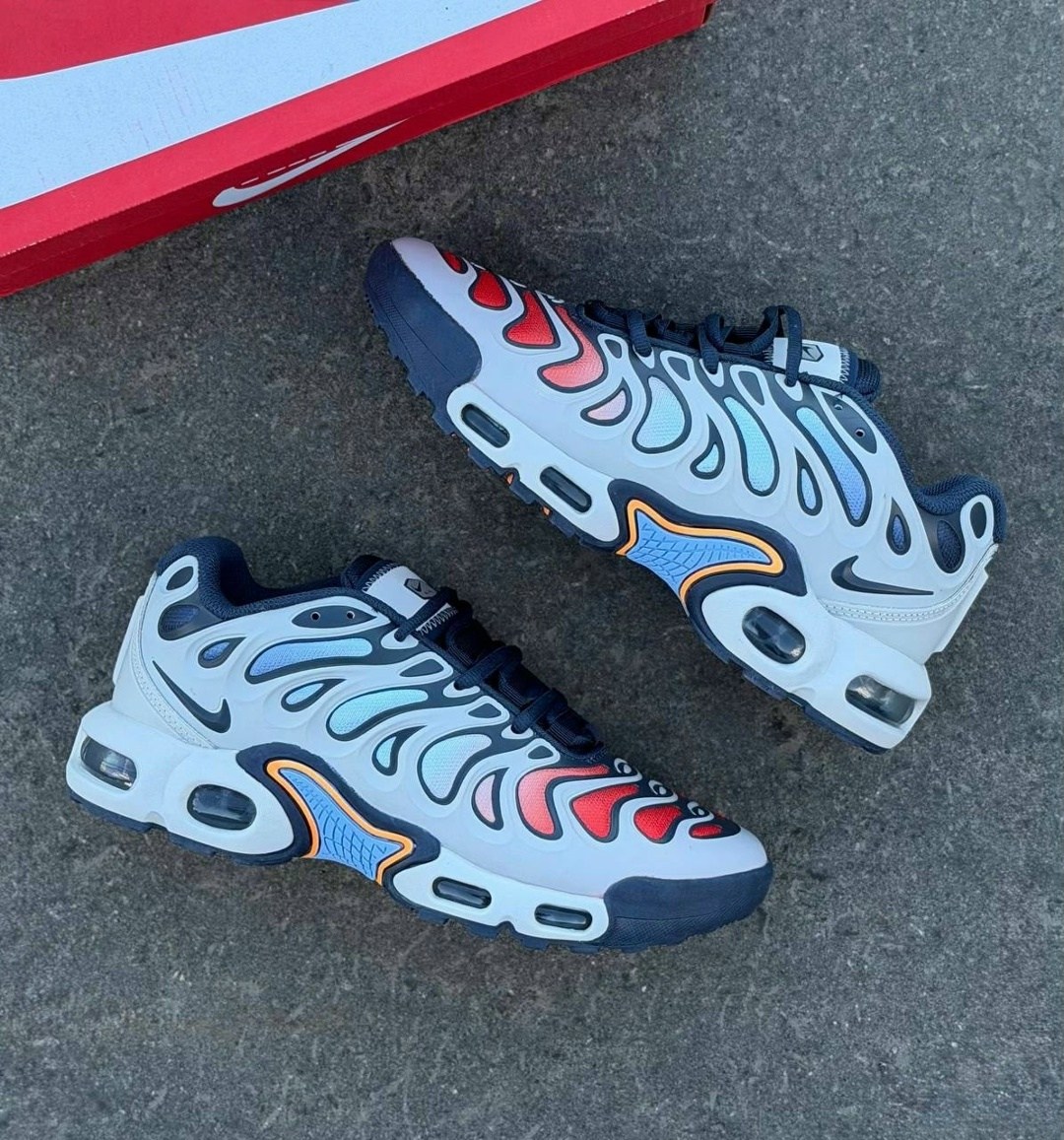 кроссовки nike air max plus,мужские кроссовки nike air max tn plus,кроссовки nike air max plus tn,nike air max plus tn,кроссовки
