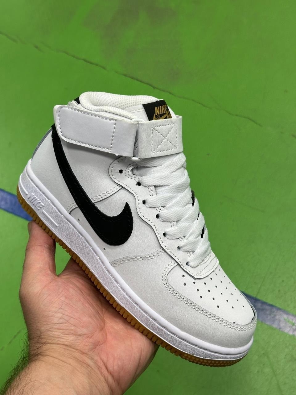 nike air jordan 1 mid кроссовки,кроссовки nike air jordan,зимние кроссовки nike air jordan 1,кроссовки джорданы,кроссовки найк джордан мужские