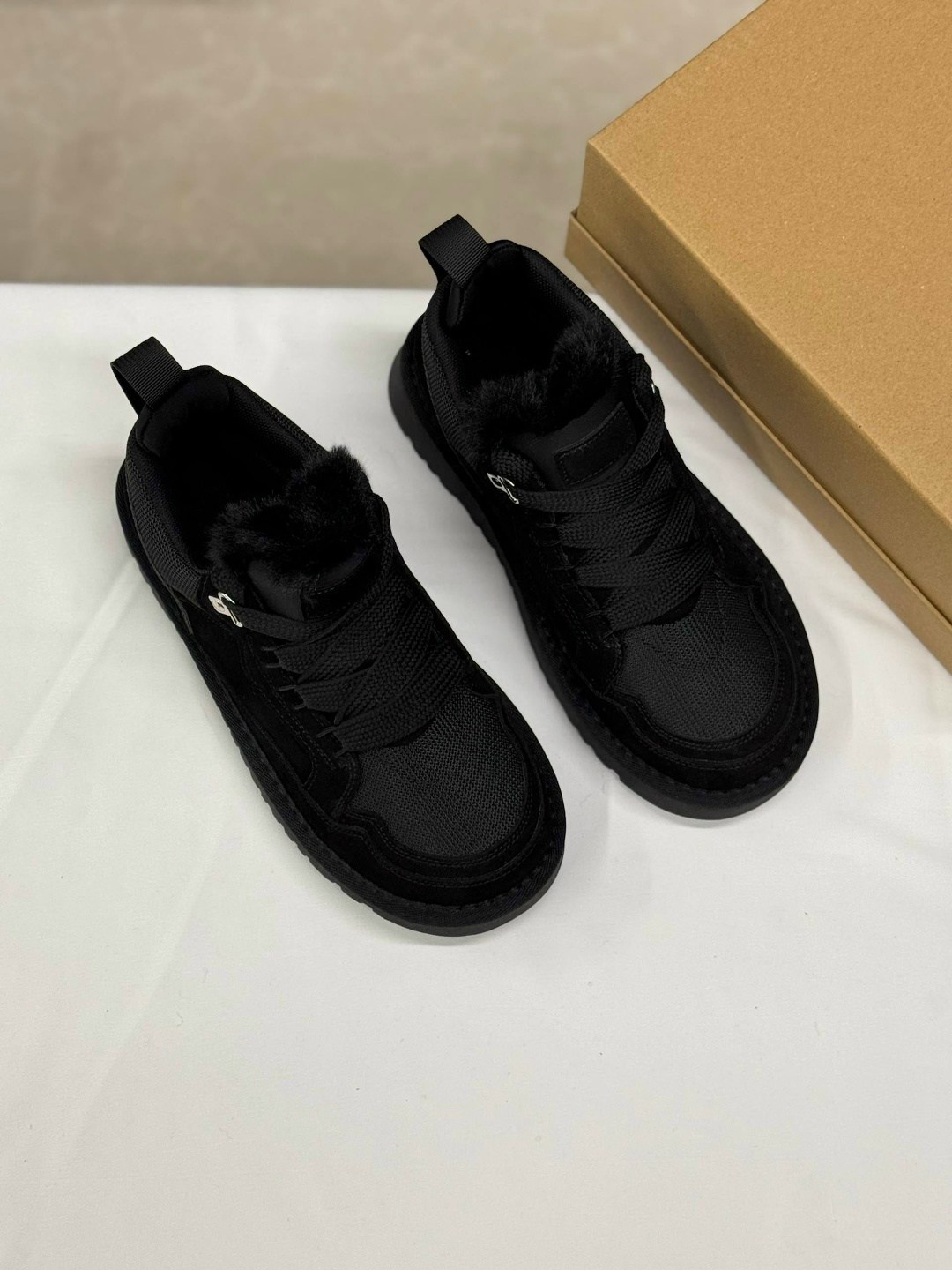 ,кроссовки ugg,кроссовки угги,ugg lowmel sneaker chestnut,замшевые кроссовки