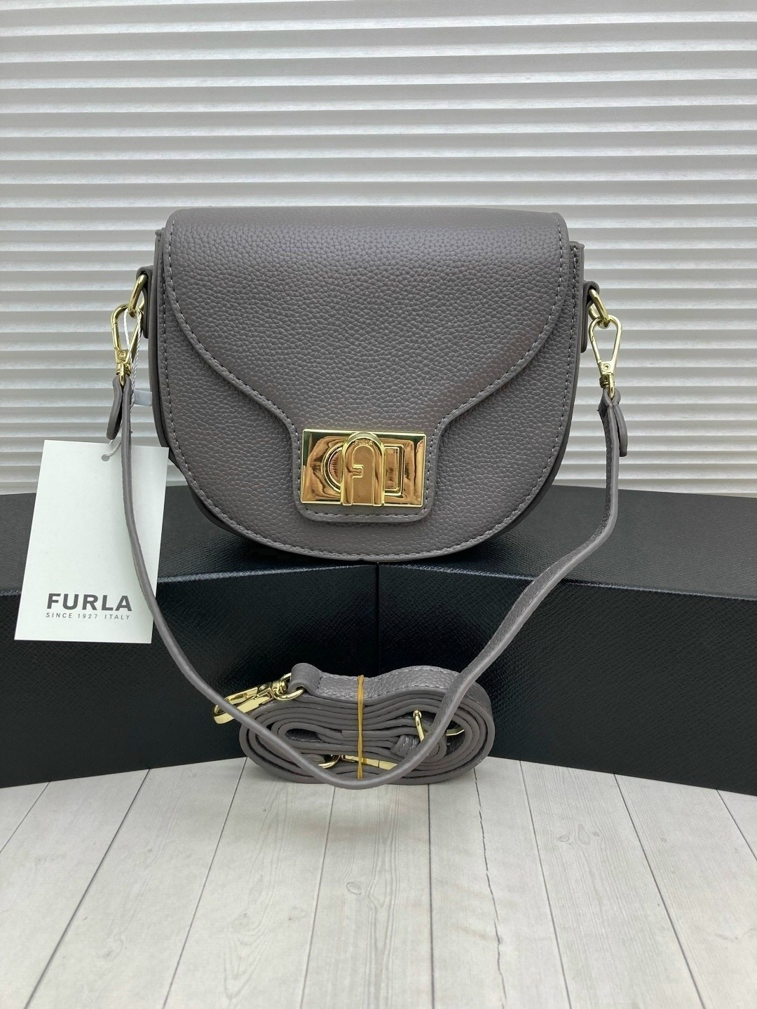 сумка,furla сумка женская,сумка furla,сумки женская,бордовая сумка
