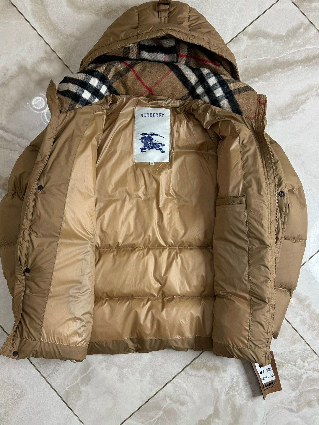пуховик burberry,пуховик мужской burberry,куртка зимняя burberry,burberry куртка,мужская зимняя куртка burberry