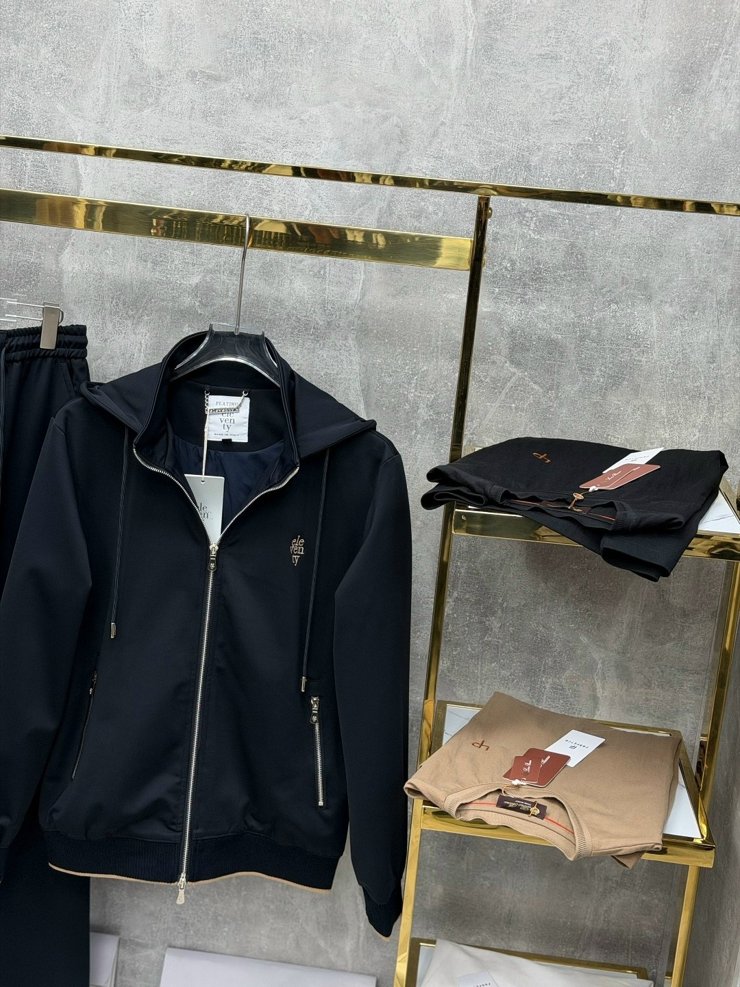 спортивный костюм brunello cucinelli,спортивный костюм мужской,мужской спортивный костюм polo ralph lauren,спортивный костюм,спортивные костюмы мужские брендовые