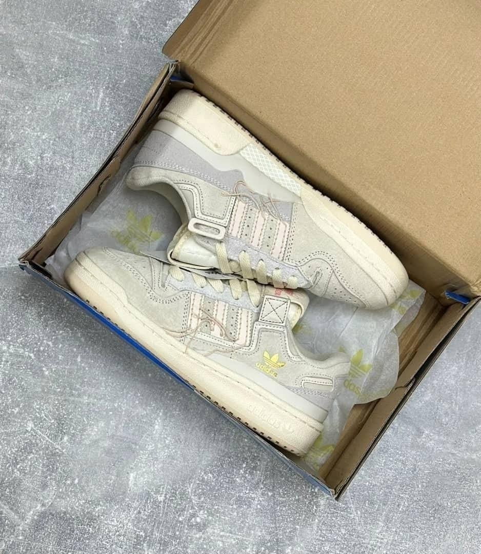 кроссовки adidas,кроссовки женские adidas,adidas forum low 84 бежевый лайт,кроссовки,кроссовки adidas forum 84 low