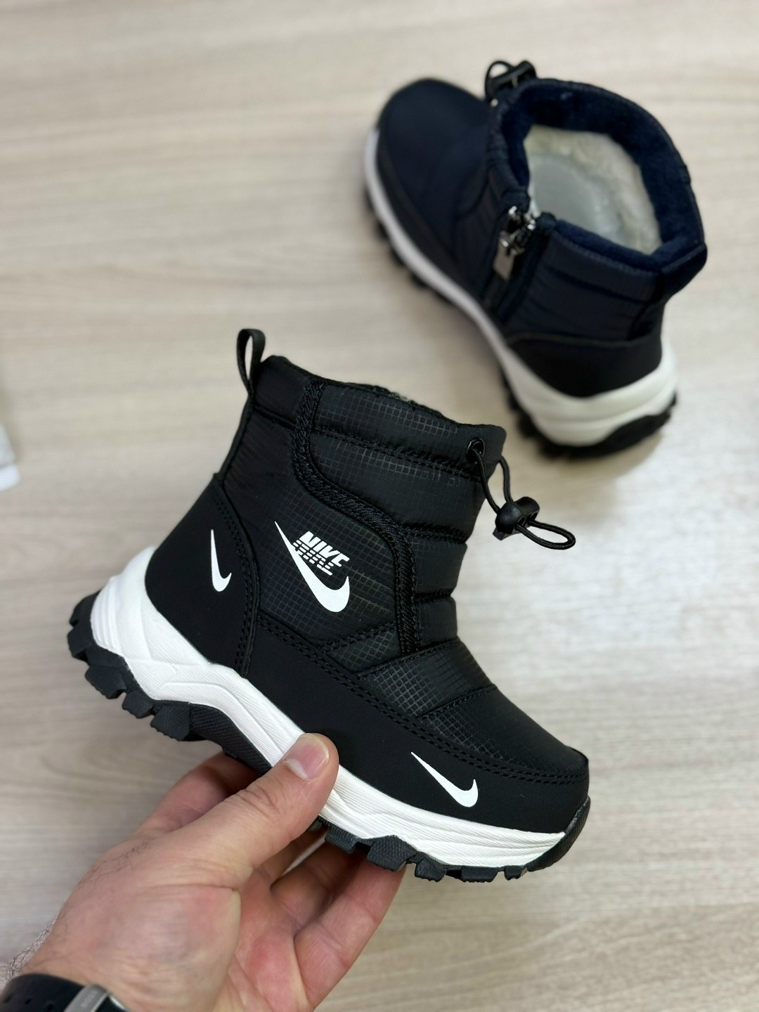 дутики сапоги мужские на меху женские nike,зимние сапоги nike,дутики nike,дутики найк женские,дутики зимние