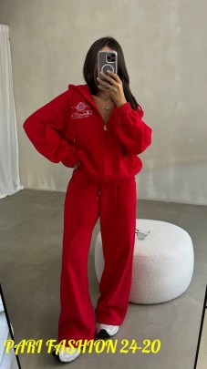 Костюм