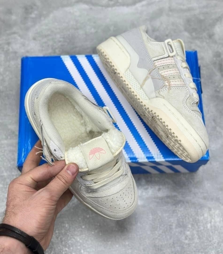 кроссовки adidas,кроссовки женские adidas,adidas forum low 84 бежевый лайт,кроссовки,кроссовки adidas forum 84 low