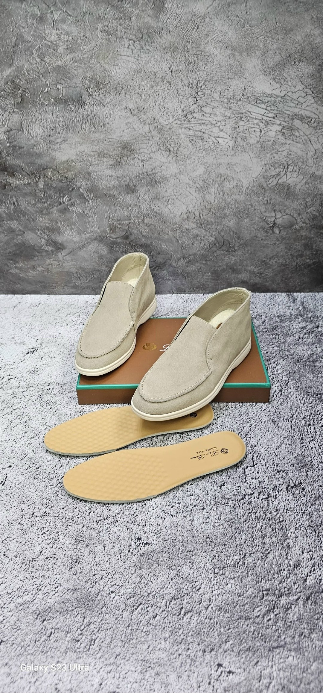 ,лоферы из натуральной замши loro piana,лоферы loro piana мужские,лоферы loro piana,loro piana лоферы женские