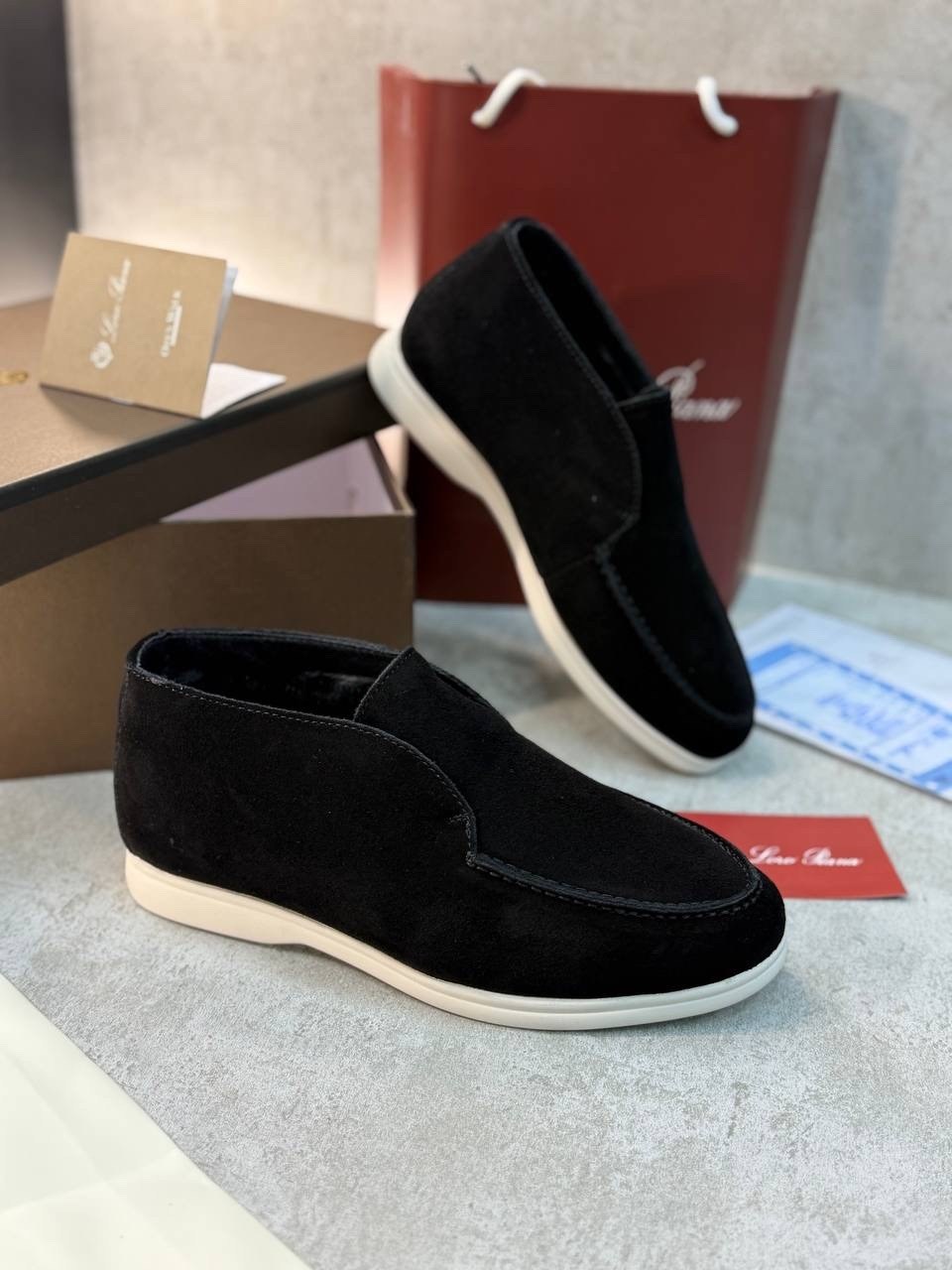 loro piana мужские лоферы,лоферы loro piana,мужские замшевые лоферы loro piana summer walk,лоферы из натуральной замши loro piana premium shoes,лоро пиано лоферы мужские