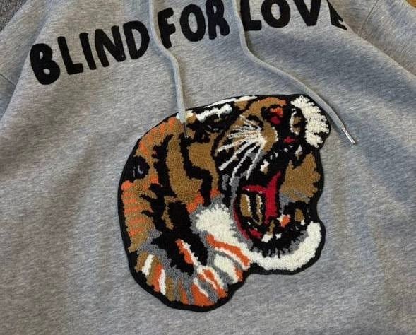 hoodie gucci tiger,gucci blind for love tiger hoodie,gucci blind for love hoodie,худи gucci blind for love,мужская кофта