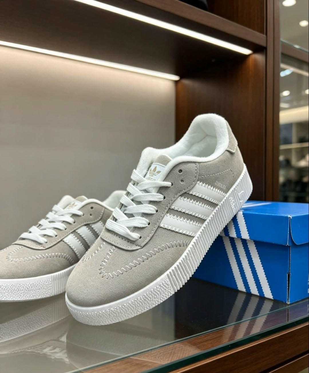 adidas кроссовки,женские кроссовки adidas,кроссовки adidas samba,,кроссовки адидас самба