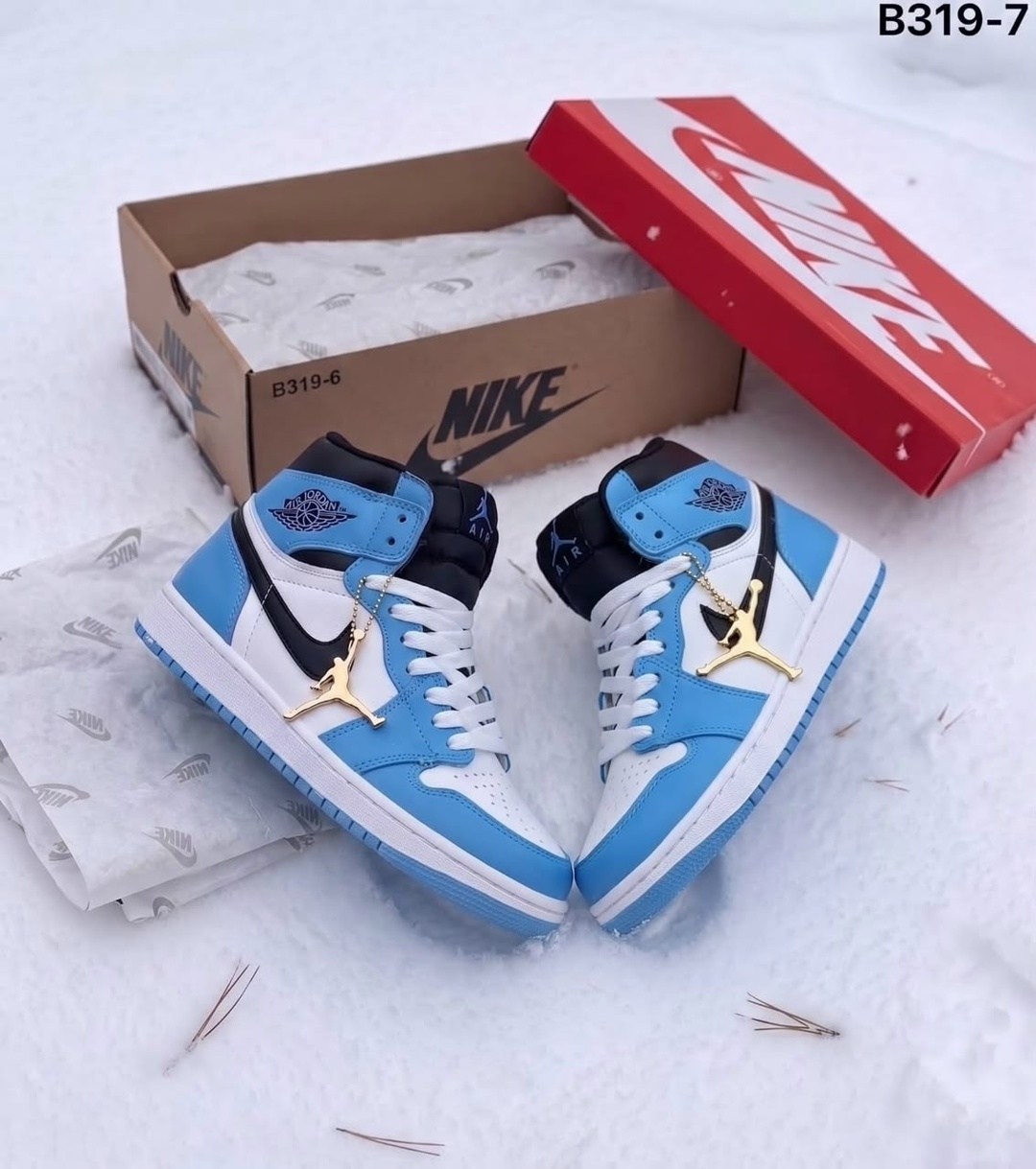 женские кроссовки nike air jordan 1 mid,air jordan 1 mid se purple,nike air jordan 1 mid se,кроссовки nike air jordan 1 retro high,кроссовки