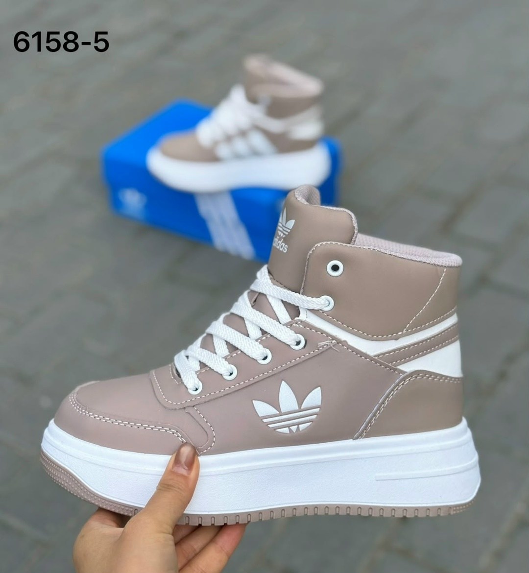 кроссовки зимние adidas,зимние кроссовки адидас,кроссовки adidas,мужские зимние кроссовки adidas,кроссовки мужские adidas