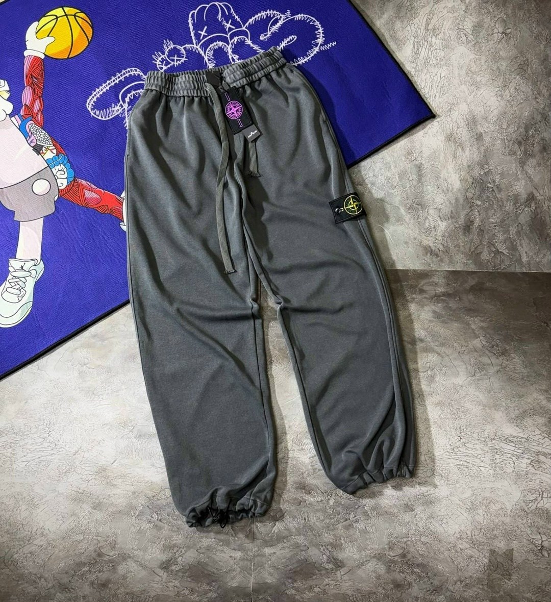 брюки спортивные stone island,спортивные штаны stone island,спортивные штаны стон айленд,штаны stone island,штаны стон айленд