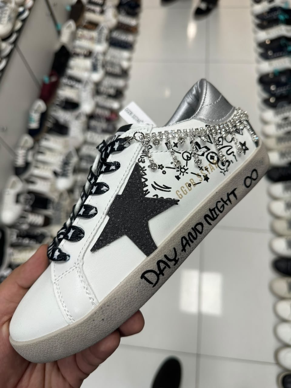 ,golden goose sneakers,кроссовки golden goose,golden goose super star,golden goose superstar