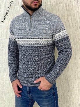 Свитер