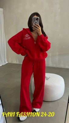 Костюм