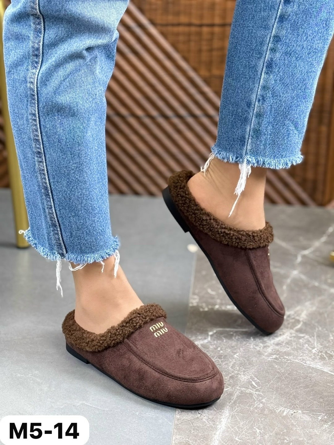 ,сабо louis vuitton,сандалии модные,туфли louis vuitton,тапочки женские