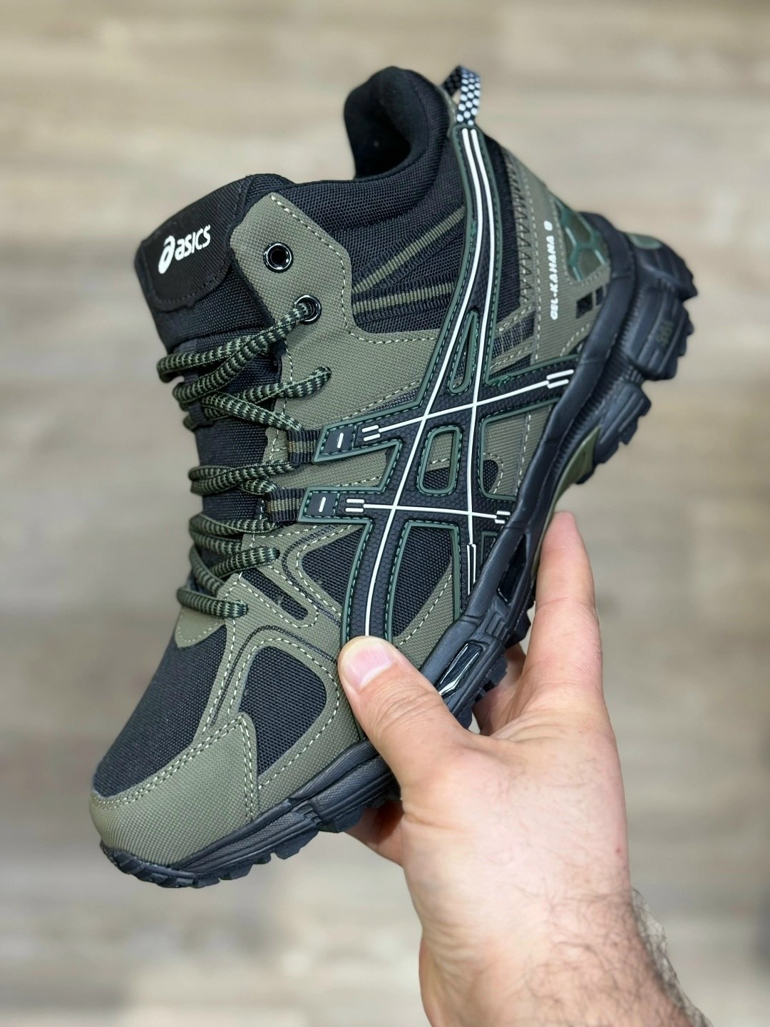 зимние кроссовки asics gel-kahana 8 hi,кроссовки asics gel-kahana 8,кроссовки мужские зимние asics gel-kahana,зимние женские кроссовки,зимние кроссовки asics