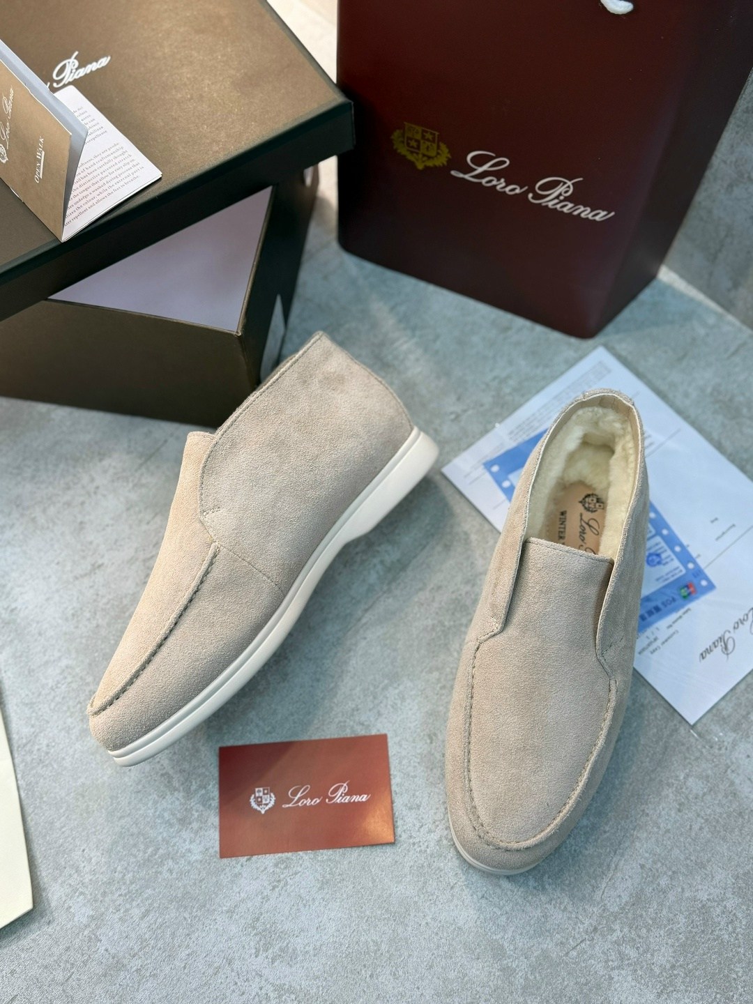 мужские замшевые лоферы loro piana summer walk,лоферы из натуральной замши loro piana,лоферы мужские loro piana,лоферы loro piana,