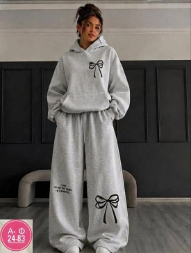Костюм
