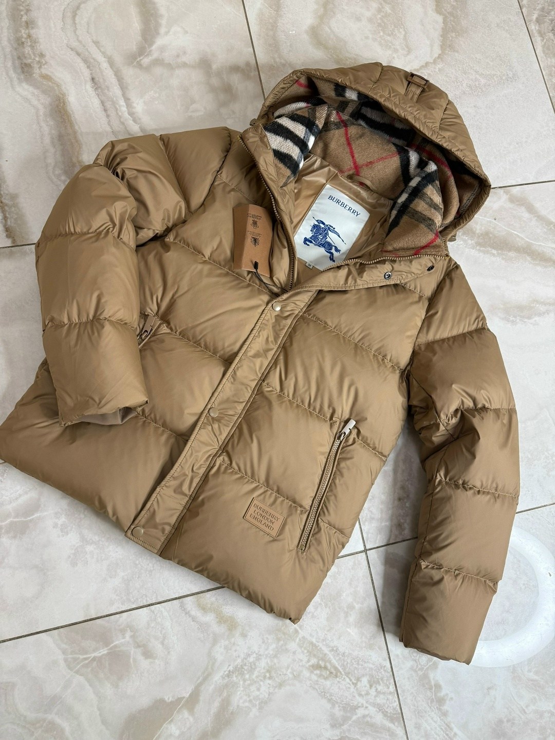 пуховик burberry,пуховик мужской burberry,куртка зимняя burberry,burberry куртка,мужская зимняя куртка burberry