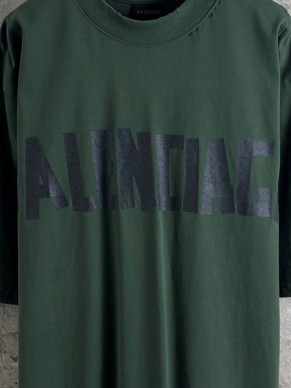 футболка баленсиага зеленая,balenciaga distressed,balenciaga t shirt,футболка balenciaga,balenciaga distressed t shirt