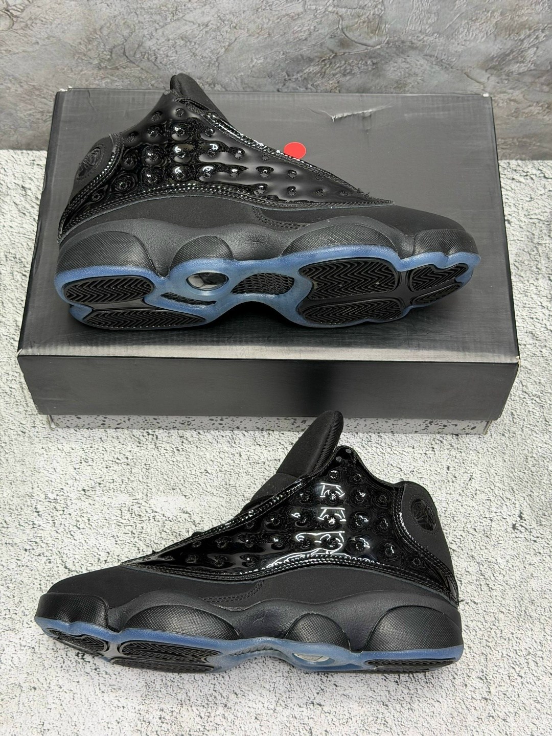 кроссовки air jordan 13 retro cap and gown черный,кроссовки air jordan 13 retro черный,jordan 13 black,jordan 13 retro,jordan 13 black patent leather