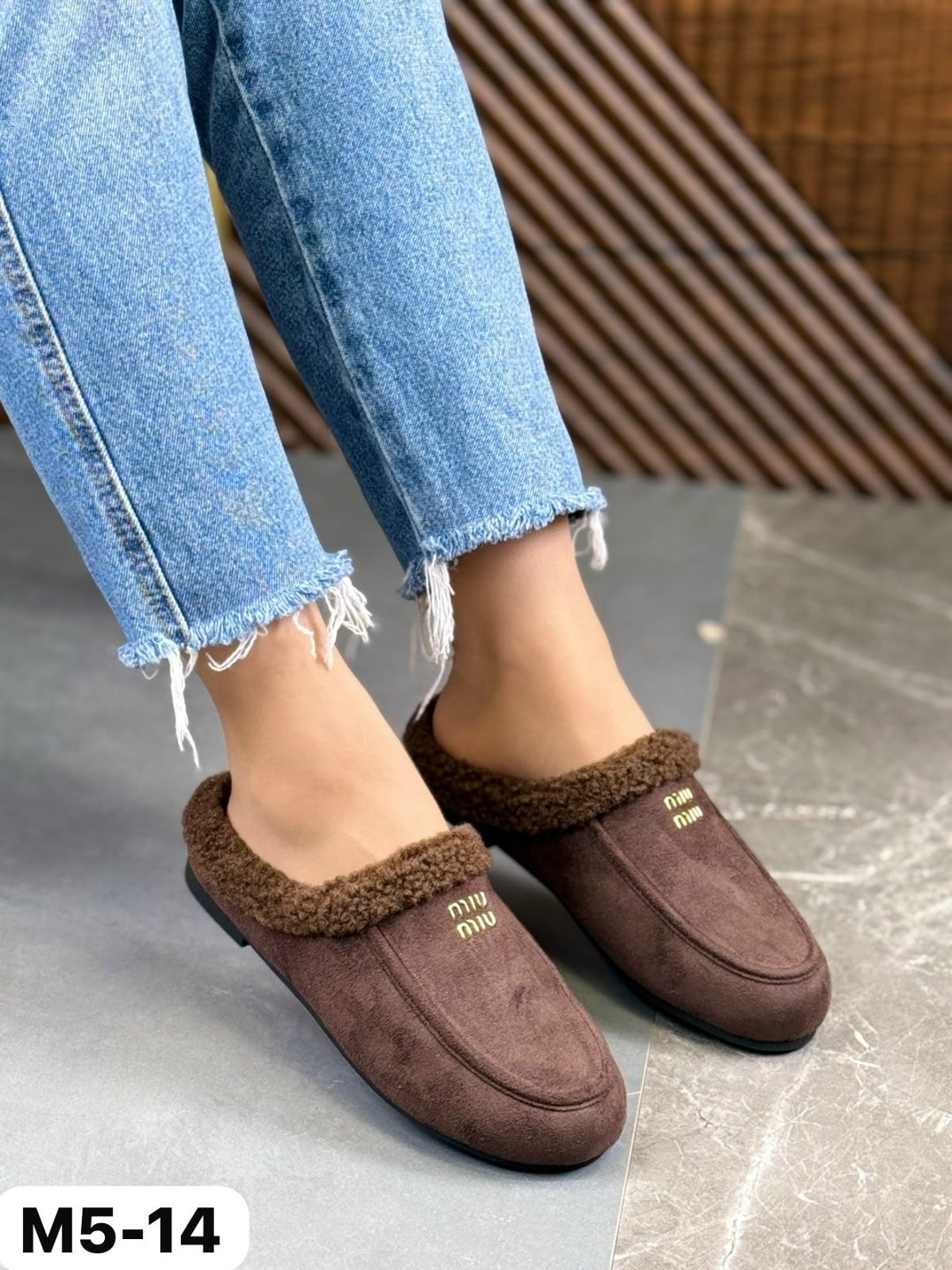 ,сабо louis vuitton,сандалии модные,туфли louis vuitton,тапочки женские