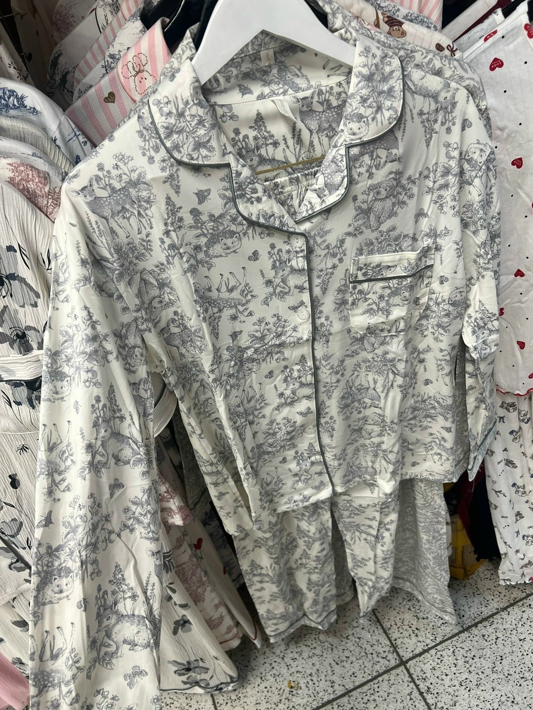 пижамы женски,пижамы с брюками,стильная пижама,пижамы со штанами,женская пижама