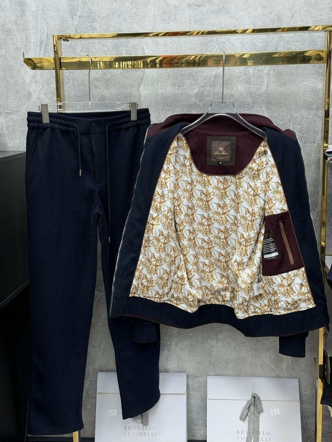 спортивный костюм brunello cucinelli,спортивный костюм stefano ricci,мужской спортивный костюм,спортивные костюм,костюм женский
