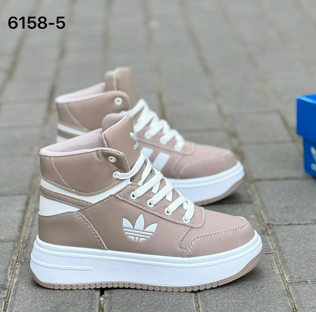зимние кроссовки adidas,мужские зимние кроссовки adidas,кроссовки adidas,зимние кроссовки,