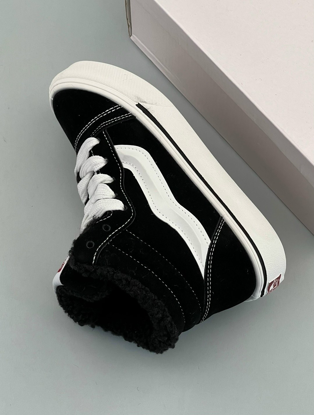 ,кеды vans,вансы зимние,зимние кеды vans,кроссовки vans