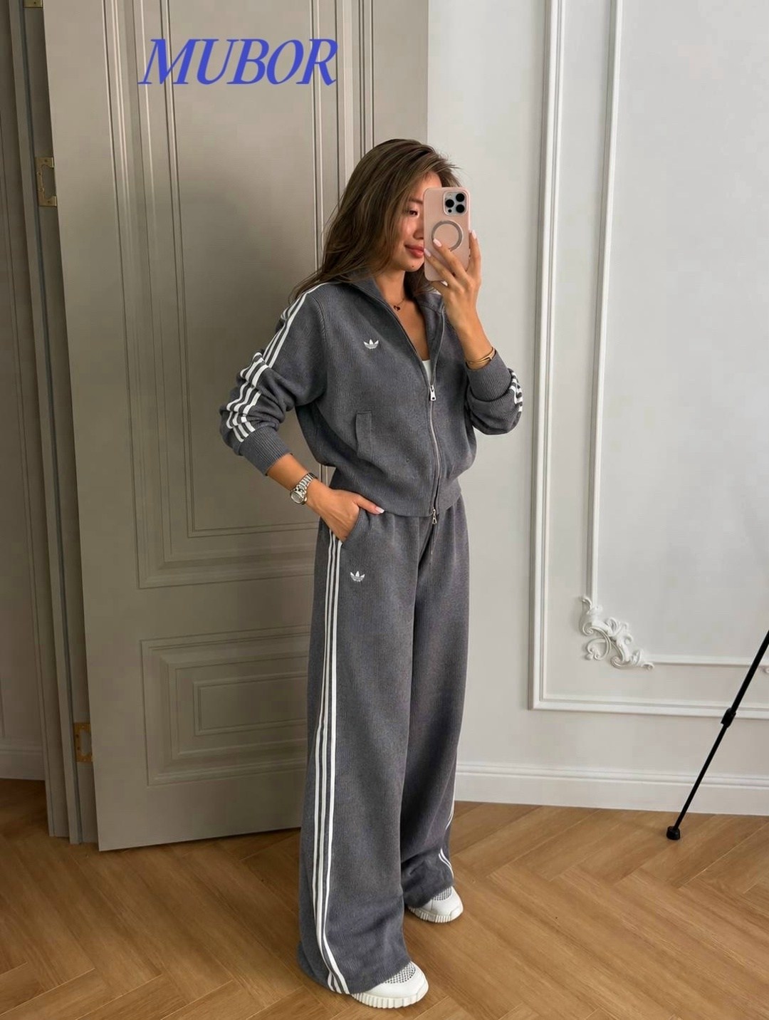 комплект одежды adidas sportswear,костюм спортивный adidas,адидас баленсиага костюм,спортивный костюм adidas женский,спортивные костюмы