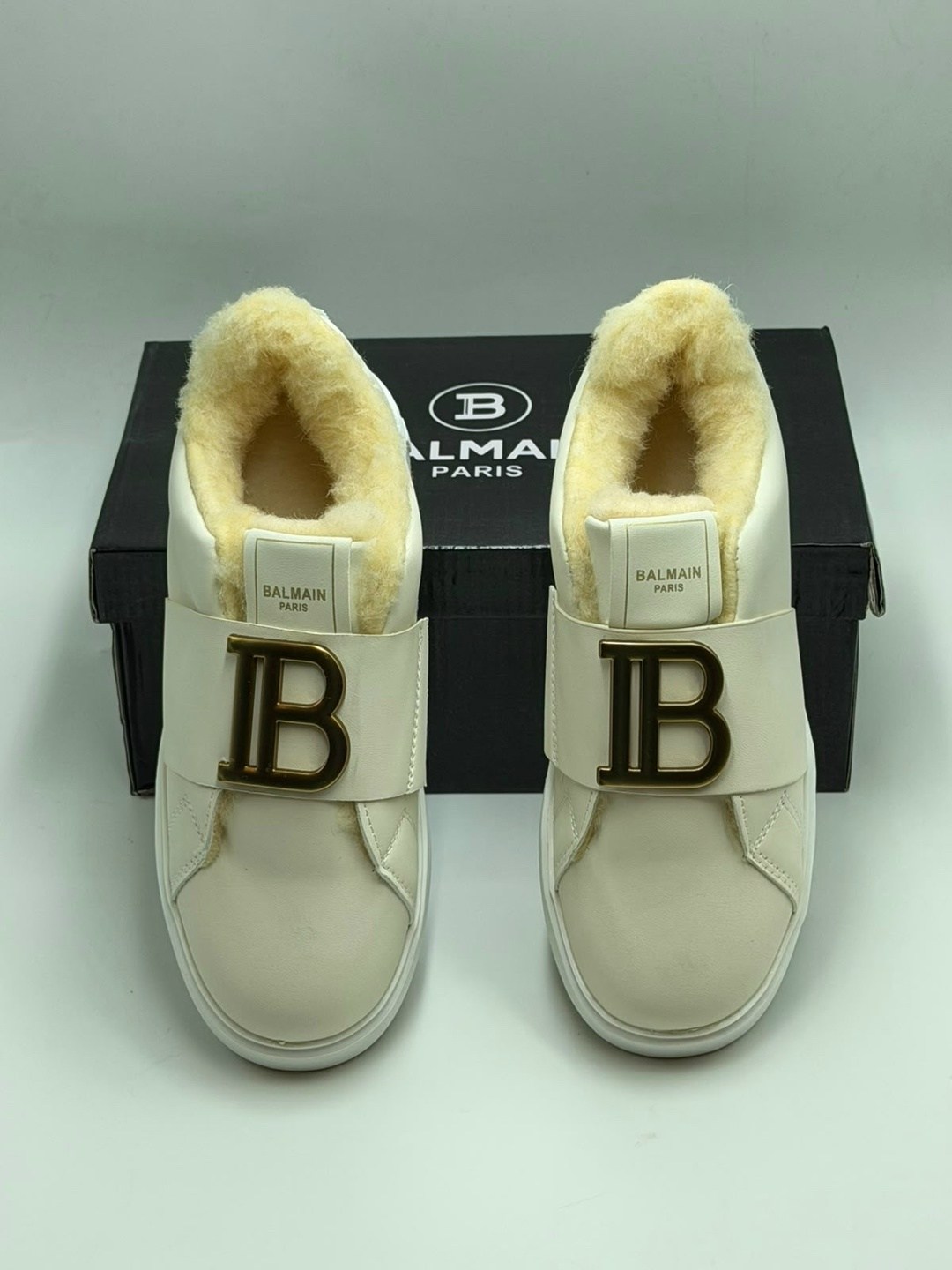 ,кроссовки balmain,женские кроссовки, женская,кроссовки балмаин женские белые
