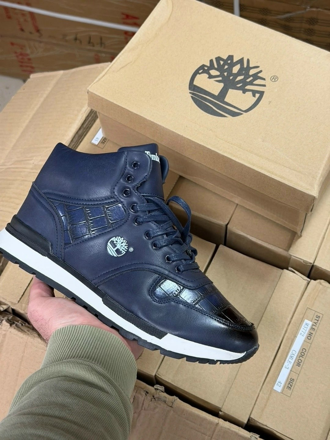,ботинка timberland,ботинки мужские timberland,ботинки мужские,кроссовки timberland