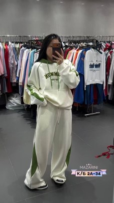 Костюм