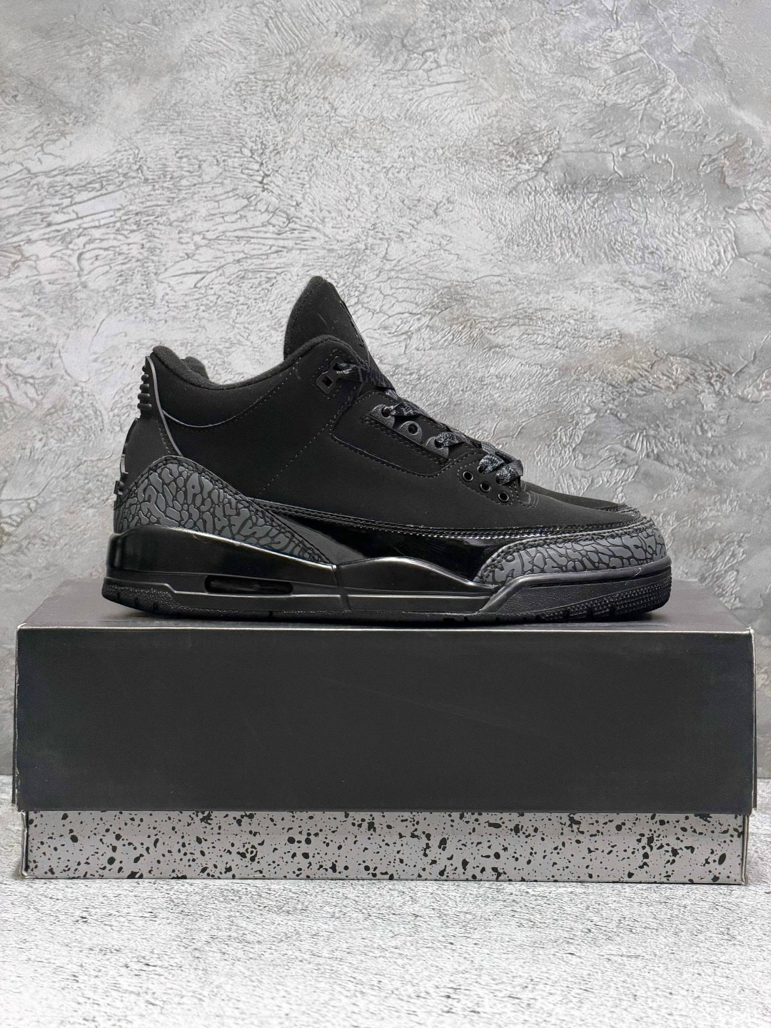 air jordan 3 "black cat",кроссовки air jordan 3 retro "black cat",nike air jordan 3 retro black cat,air jordan 3 retro black cat,air jordan 3 retro black cat 2025 ct8532 001